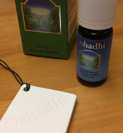 復方精油可以用在臉上嗎？復方精油怎么用在臉上