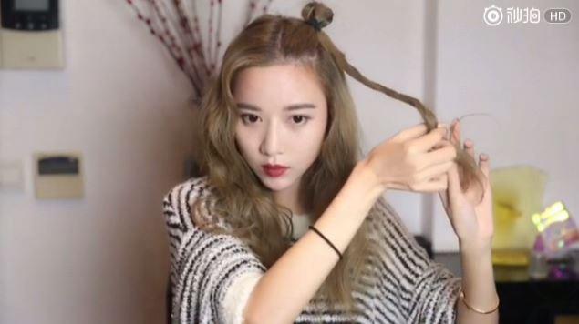 減齡雙丸子頭扎法步驟圖解 減齡雙丸子頭扎法步驟圖解