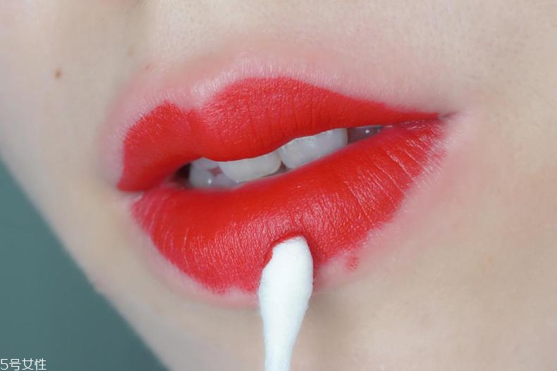 雅詩(shī)蘭黛戀愛(ài)310適合日常嗎 雅詩(shī)蘭黛戀愛(ài)310素顏嗎 雅詩(shī)蘭黛戀愛(ài)310適合日常嗎 雅詩(shī)蘭黛戀愛(ài)310素顏嗎