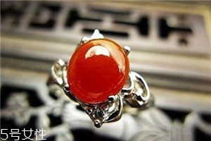 紅翡翠價(jià)格一般多少？紅翡翠的市場(chǎng)價(jià)值