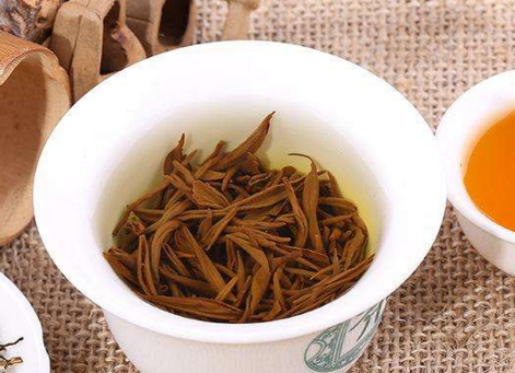 金駿眉什么季節(jié)喝最好 金駿眉最佳飲用時(shí)間 金駿眉什么季節(jié)喝最好 金駿眉最佳飲用時(shí)間