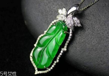 翡翠葉子價(jià)格是多少？翡翠葉子一般多少錢