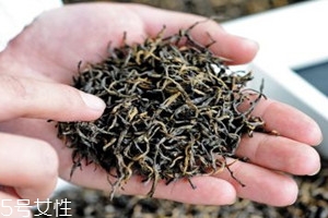 金駿眉哪個(gè)牌子的好 金駿眉最好的產(chǎn)地 金駿眉哪個(gè)牌子的好 金駿眉最好的產(chǎn)地