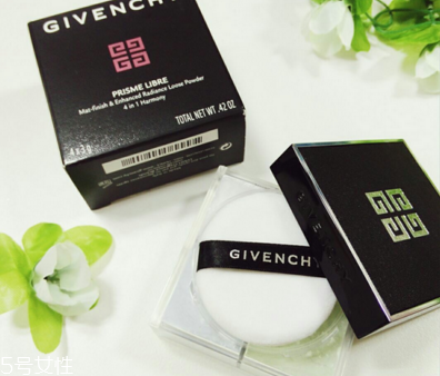 紀梵希四宮格散粉的色號挑選 紀梵希四格散粉使用方法 紀梵希四宮格散粉的色號挑選 紀梵希四格散粉使用方法