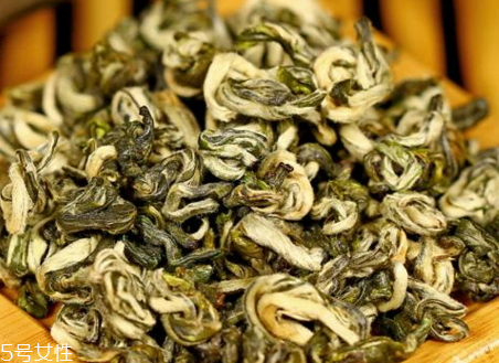 碧螺春什么季節(jié)喝最好 碧螺最佳飲用好喝 碧螺春什么季節(jié)喝最好 碧螺最佳飲用好喝