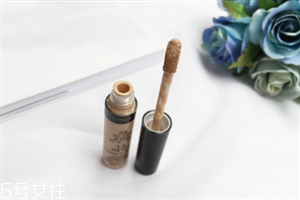 得鮮遮瑕液幾號好用 the saem得鮮遮瑕液色號試色