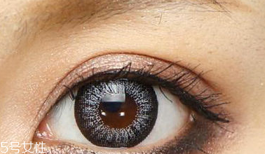 圓眼睛怎么畫下眼線 這么畫擺脫眼大無神 圓眼睛怎么畫下眼線 這么畫擺脫眼大無神