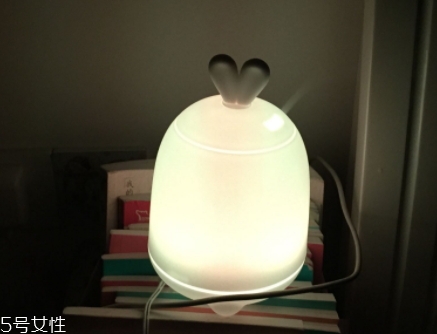 香薰機可以加香水嗎？香薰機香水可以代替精油嗎