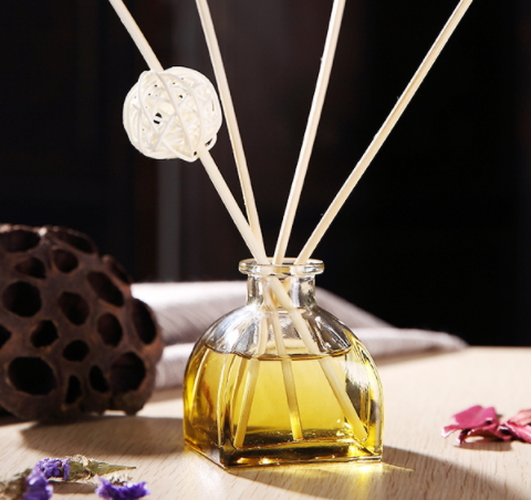 藤條香薰怎么打開？