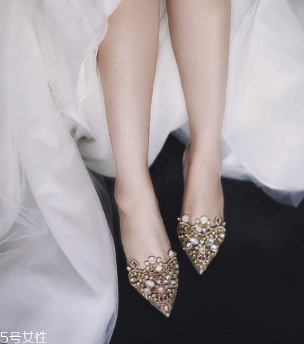 婚鞋一定要紅色嗎？婚鞋的顏色講究