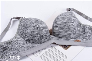 文胸薄的好還是厚的好？文胸買薄的還是厚的