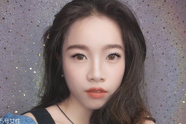 小貓眼妝用什么顏色眼影 紫色和橘色眼影搭配教程 小貓眼妝用什么顏色眼影 紫色和橘色眼影搭配教程