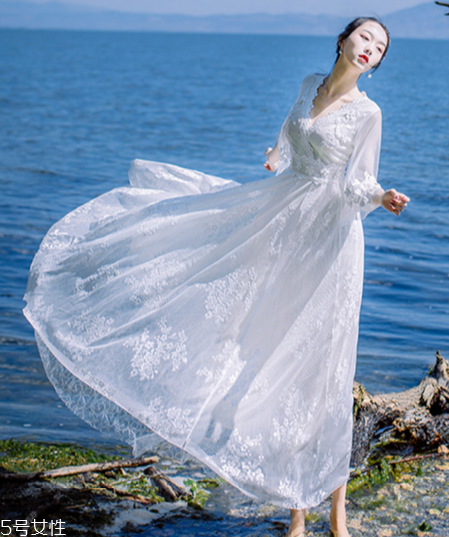 高瘦女生穿什么連衣裙？最適合高瘦女生的連衣裙款式