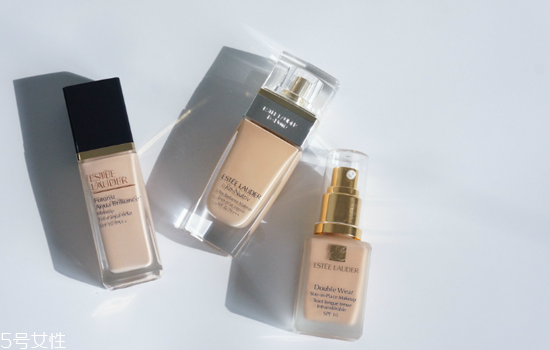 雅詩(shī)蘭黛粉底液色號(hào)怎么選 雅詩(shī)蘭黛粉底液使用測(cè)評(píng) 雅詩(shī)蘭黛粉底液色號(hào)怎么選 雅詩(shī)蘭黛粉底液使用測(cè)評(píng)