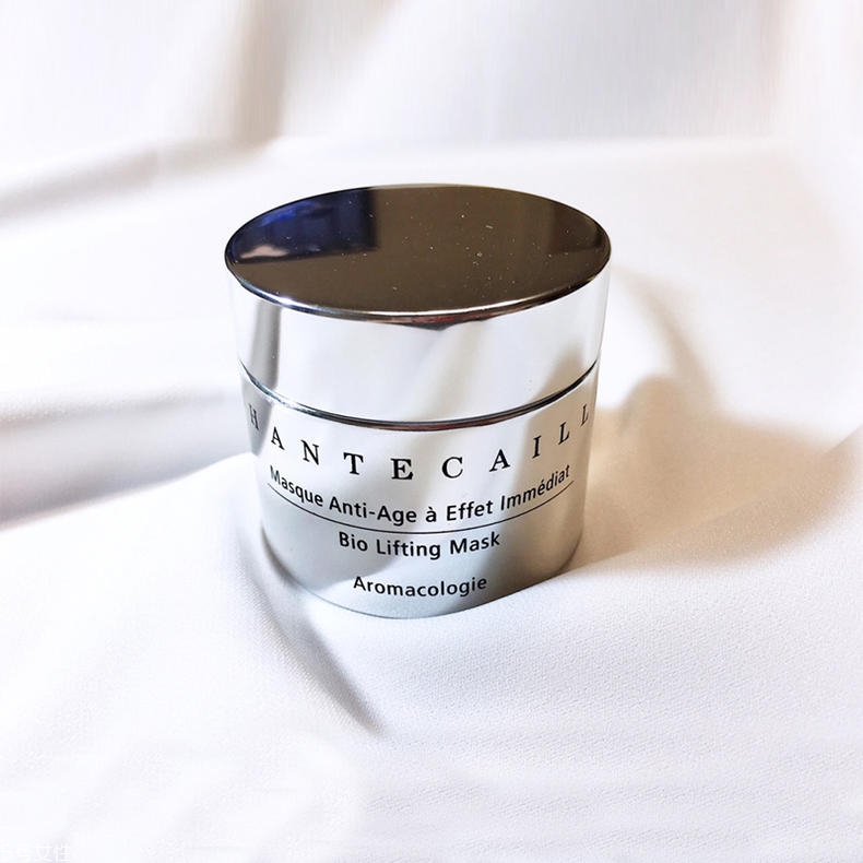 45歲左右適合什么面膜 肌膚抗老全攻略 45歲左右適合什么面膜 肌膚抗老全攻略