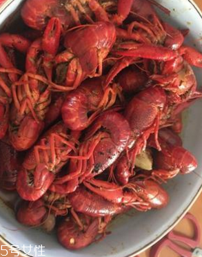 麻辣小龍蝦是發(fā)物嗎？麻辣小龍蝦的性質(zhì)
