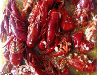 麻辣小龍蝦能過夜嗎？隔夜的麻辣小龍蝦能吃嗎？