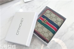 錢包軟皮好還是硬皮好？錢包皮質(zhì)軟硬對(duì)比