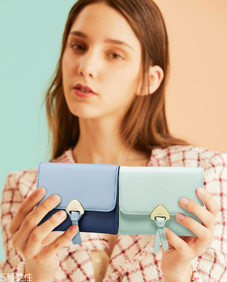 錢(qián)包泡了水怎么辦？錢(qián)包被水泡了恢復(fù)方法