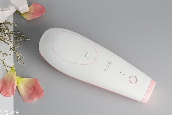 易科美美容儀閉口能用嗎 易科美納米點陣美容儀實測 易科美美容儀閉口能用嗎 易科美納米點陣美容儀實測