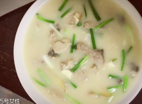 葡萄籽油可以炒菜嗎？葡萄籽油可以炒什么菜