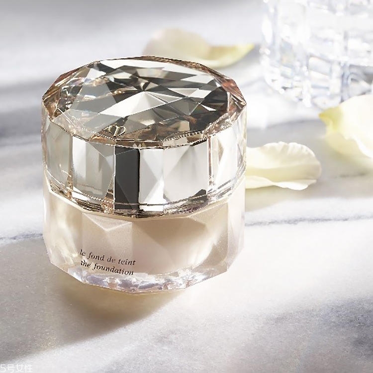 緊致面霜哪個(gè)牌子好 2022緊致面霜哪款好 緊致面霜哪個(gè)牌子好 2022緊致面霜哪款好