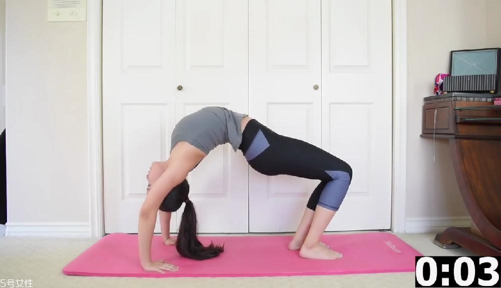 拱橋式鍛煉要領(lǐng) 腰部拱橋運動怎么做 拱橋式鍛煉要領(lǐng) 腰部拱橋運動怎么做