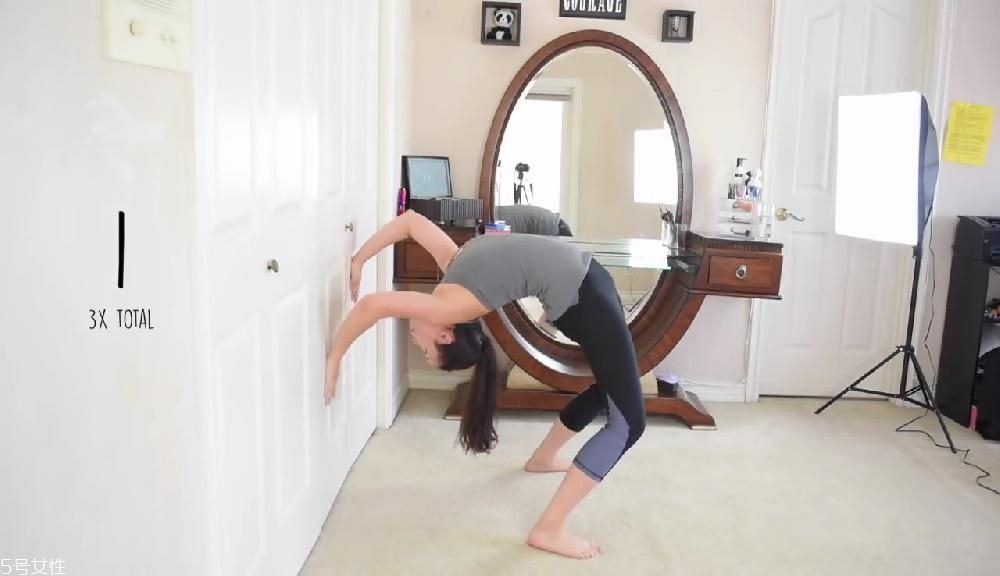 拱橋式鍛煉要領(lǐng) 腰部拱橋運動怎么做 拱橋式鍛煉要領(lǐng) 腰部拱橋運動怎么做