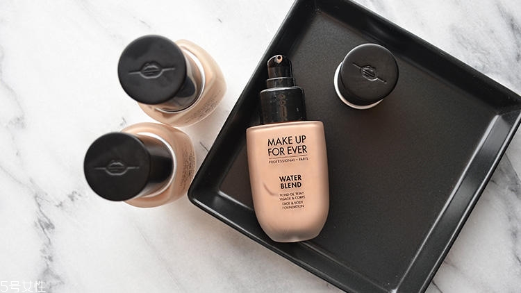 玫珂菲屬于奢侈品牌嗎 muf熱門(mén)彩妝有哪些