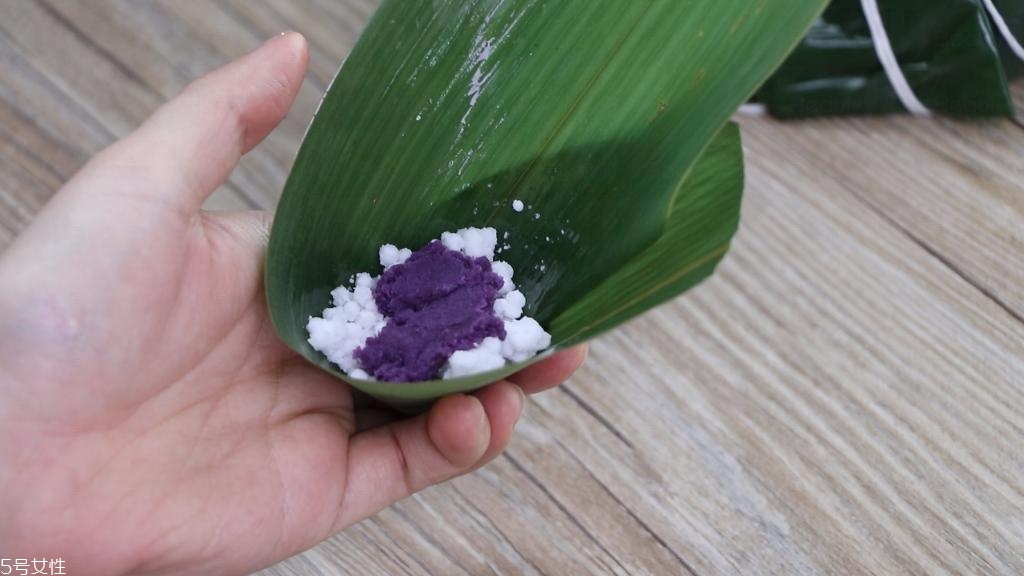 迷你水晶粽子的做法和包法 迷你水晶粽子的做法和包法