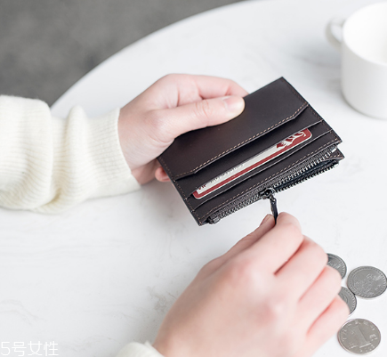 錢包多久換一次？錢包多長時(shí)間換新的