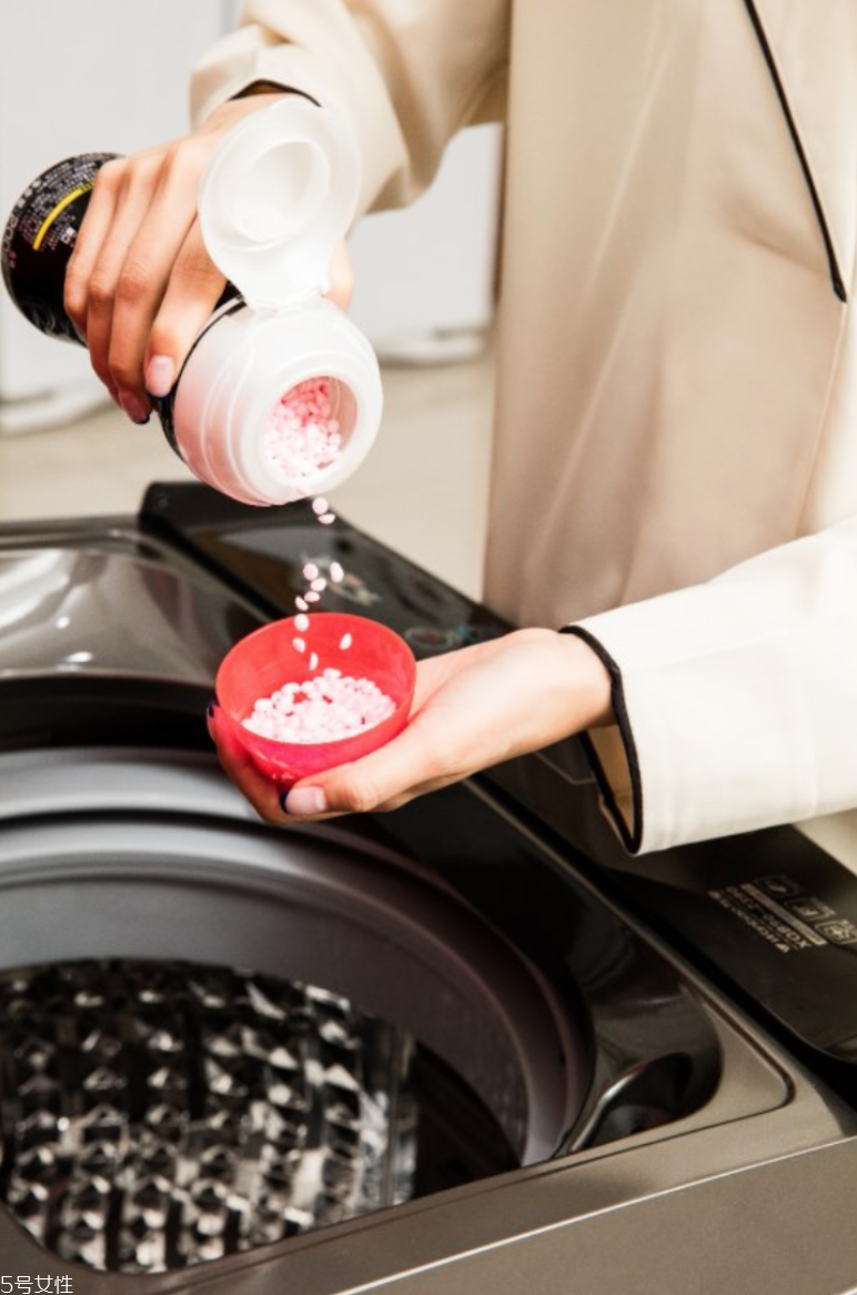 downy留香珠有殘留嗎 當(dāng)妮留香珠的使用方法 downy留香珠有殘留嗎 當(dāng)妮留香珠的使用方法