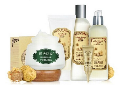 御泥坊和膜法世家哪個面膜好用 御泥坊和膜法世家的區(qū)別 御泥坊和膜法世家哪個面膜好用 御泥坊和膜法世家的區(qū)別