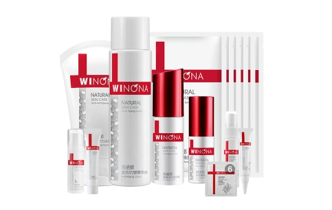 薇諾娜補(bǔ)水效果怎么樣 薇諾娜極潤(rùn)保濕系列介紹 薇諾娜補(bǔ)水效果怎么樣 薇諾娜極潤(rùn)保濕系列介紹