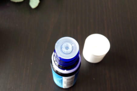 天竺葵精油可以去黑頭嗎？天竺葵精油怎么去黑頭