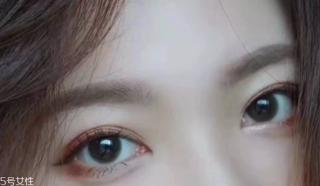 綠色美瞳適合畫什么妝 綠色美瞳給人什么感覺 綠色美瞳適合畫什么妝 綠色美瞳給人什么感覺