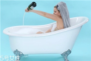 香檳面膜怎么做 香檳的4個保養(yǎng)技巧 香檳面膜怎么做 香檳的4個保養(yǎng)技巧