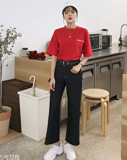 寬松t恤配什么褲子？寬松t恤搭配褲子圖片