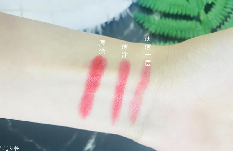 新西蘭km口紅4號(hào)是什么色 kareen murrell04素顏圖 新西蘭km口紅4號(hào)是什么色 kareen murrell04素顏圖