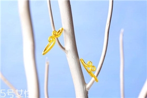 周大福緊箍咒戒指多少錢？周大福緊箍咒戒指價位