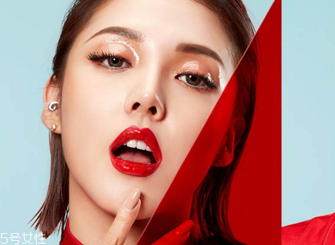 pony effect超璃光水唇衣色號 pony effect超璃光水唇衣試色 pony effect超璃光水唇衣色號 pony effect超璃光水唇衣試色