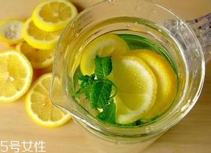 敷面膜的正確順序 檸檬面膜的簡單做法 敷面膜的正確順序 檸檬面膜的簡單做法