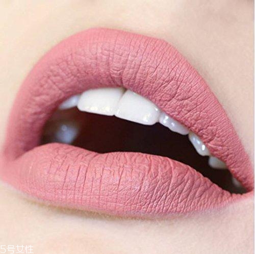 第一支口紅買什么 新手買口紅根據(jù)三點挑 第一支口紅買什么 新手買口紅根據(jù)三點挑