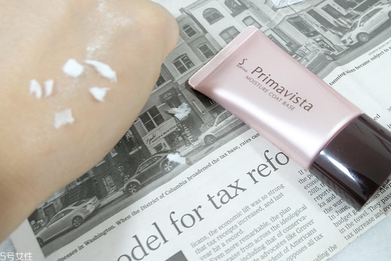 蘇菲娜保濕妝前乳適合夏天嗎 sofina保濕妝前乳干皮實測 蘇菲娜保濕妝前乳適合夏天嗎 sofina保濕妝前乳干皮實測