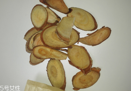 東革阿里能降尿酸嗎？尿酸高喝東革阿里好嗎？