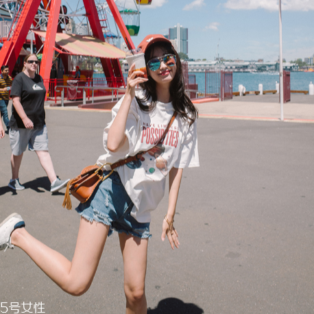 拍照穿什么衣服好看？最適合拍照的衣服推薦