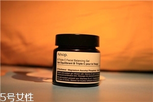 伊索美白去痘印的護(hù)膚品有哪些 aesop美白祛痘印神器 伊索美白去痘印的護(hù)膚品有哪些 aesop美白祛痘印神器