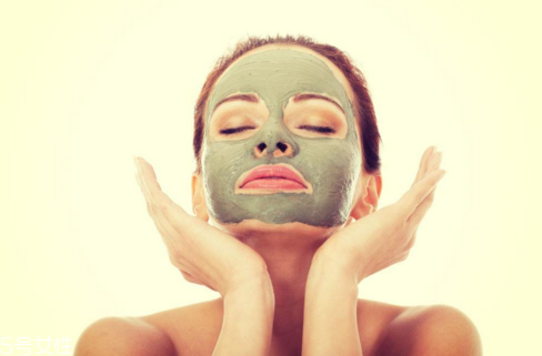 泥狀面膜一次敷多久合適 泥狀面膜什么時候敷效果最好 泥狀面膜一次敷多久合適 泥狀面膜什么時候敷效果最好