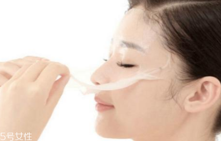 乳液面膜和透明面膜哪個好 乳液面膜和透明面膜區(qū)別 乳液面膜和透明面膜哪個好 乳液面膜和透明面膜區(qū)別