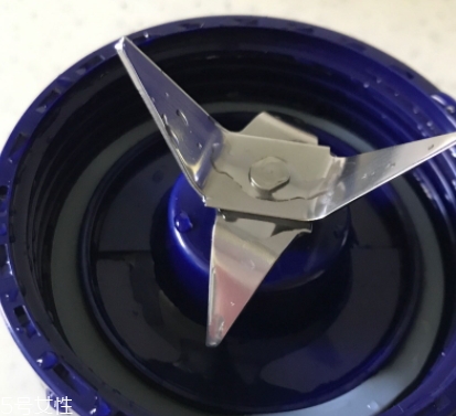 skg榨汁機(jī)怎么拆卸？skg榨汁機(jī)怎么安裝